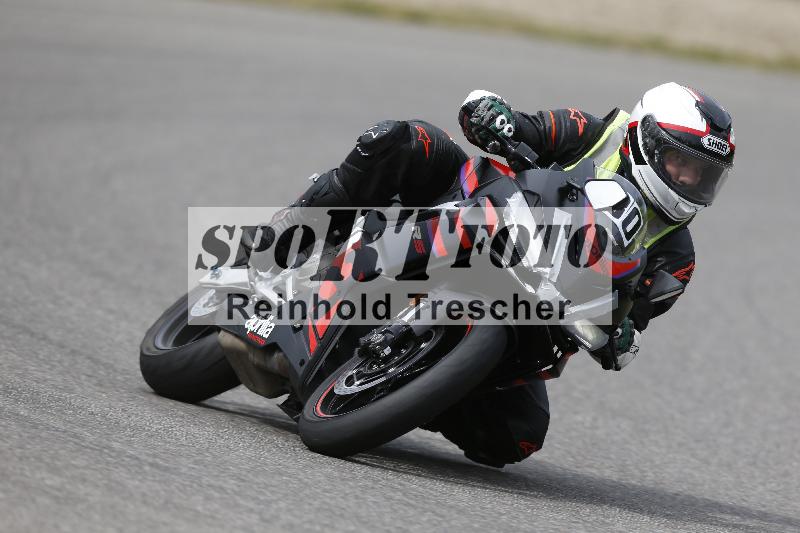 /10 20.04.2026  Pluess Moto Sport ADR/Einsteiger/30